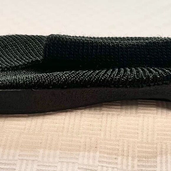 Size 12 Men's Black Fabric Water/Beach Shoes - Like New Condition - Picture 6 of 10